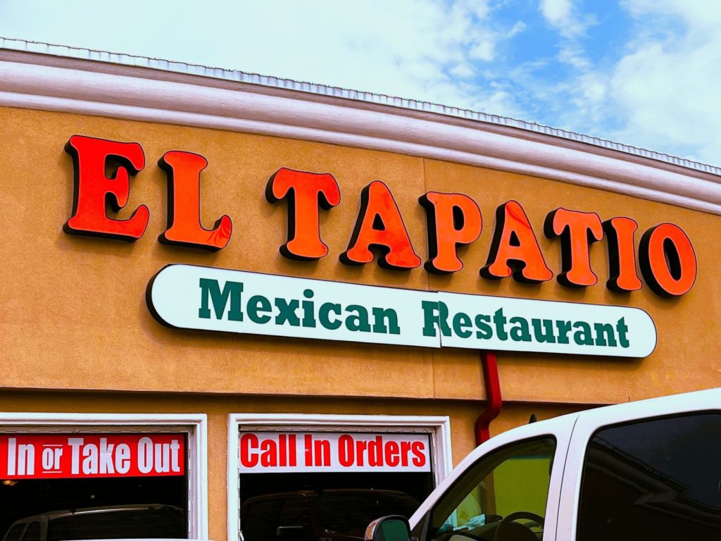 El Tapatio Business Sign